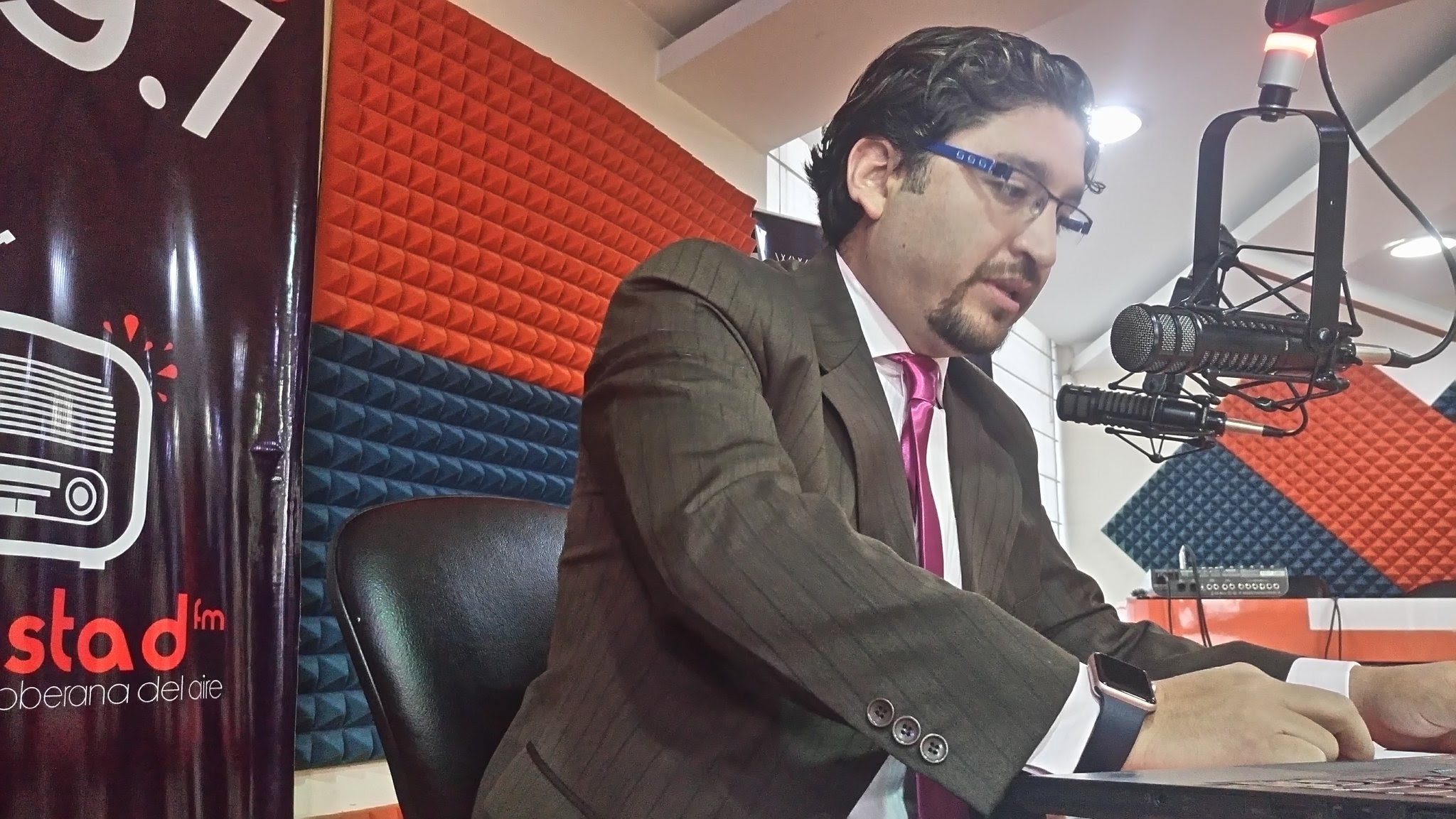 Entrevista en Radio Majestad 89.7 FM Quito (2017)